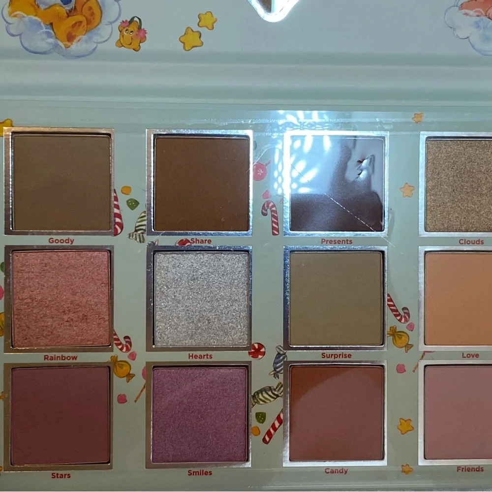 Care Bears Eyeshadow Palette - Christmas set